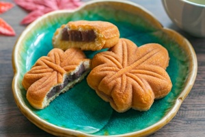 Momiji-manju in Hiroshima